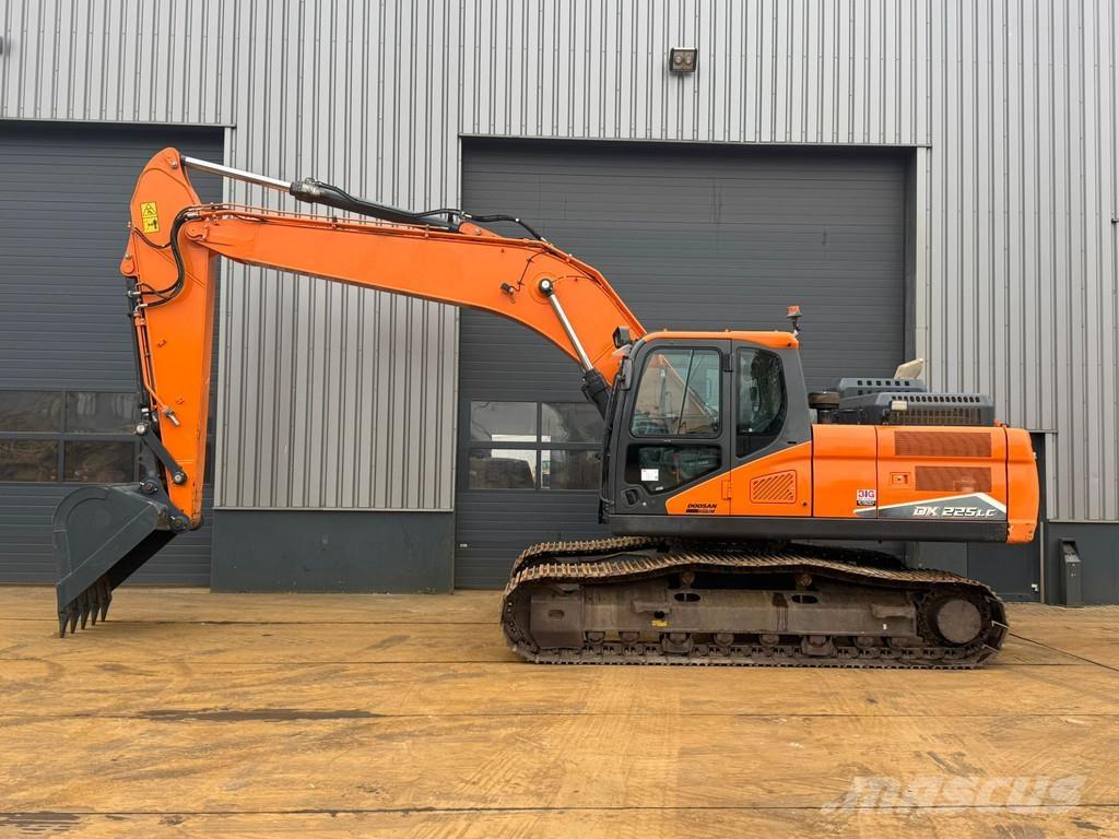 Doosan DX225LC-7 Excavadoras de cadenas