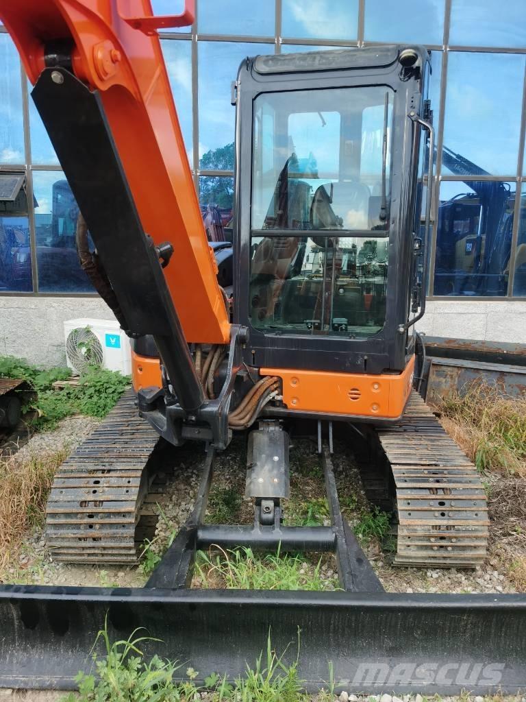 Hitachi ZX 50 U Mini excavadoras < 7t