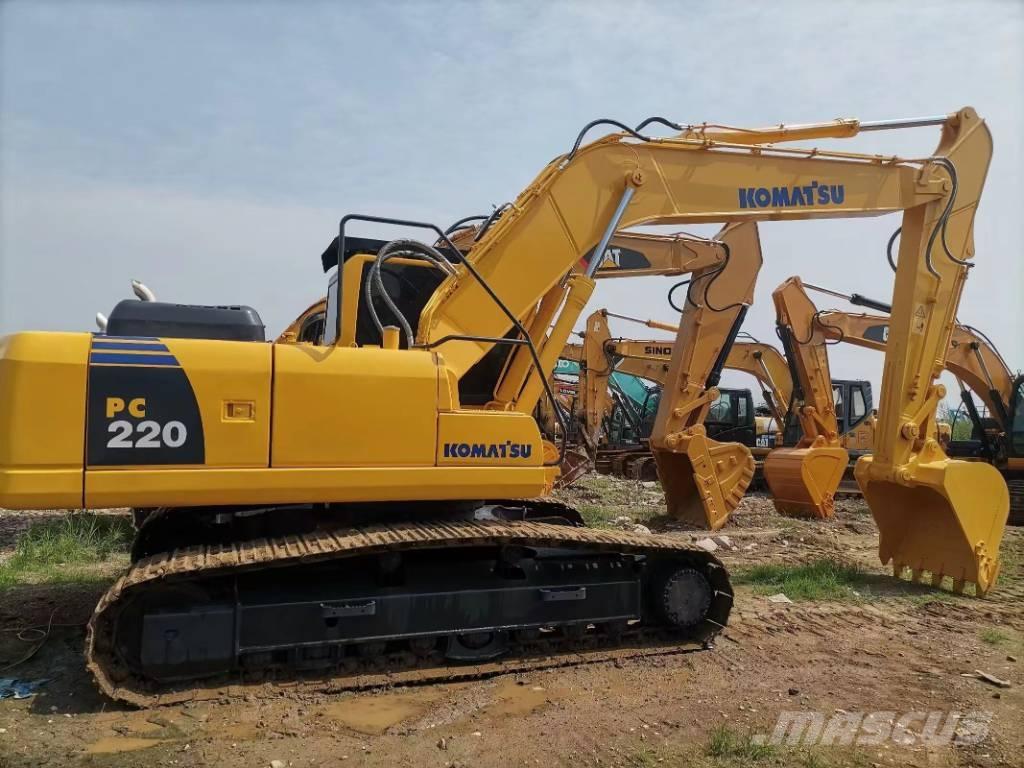 Komatsu PC 220-8 Excavadoras de cadenas