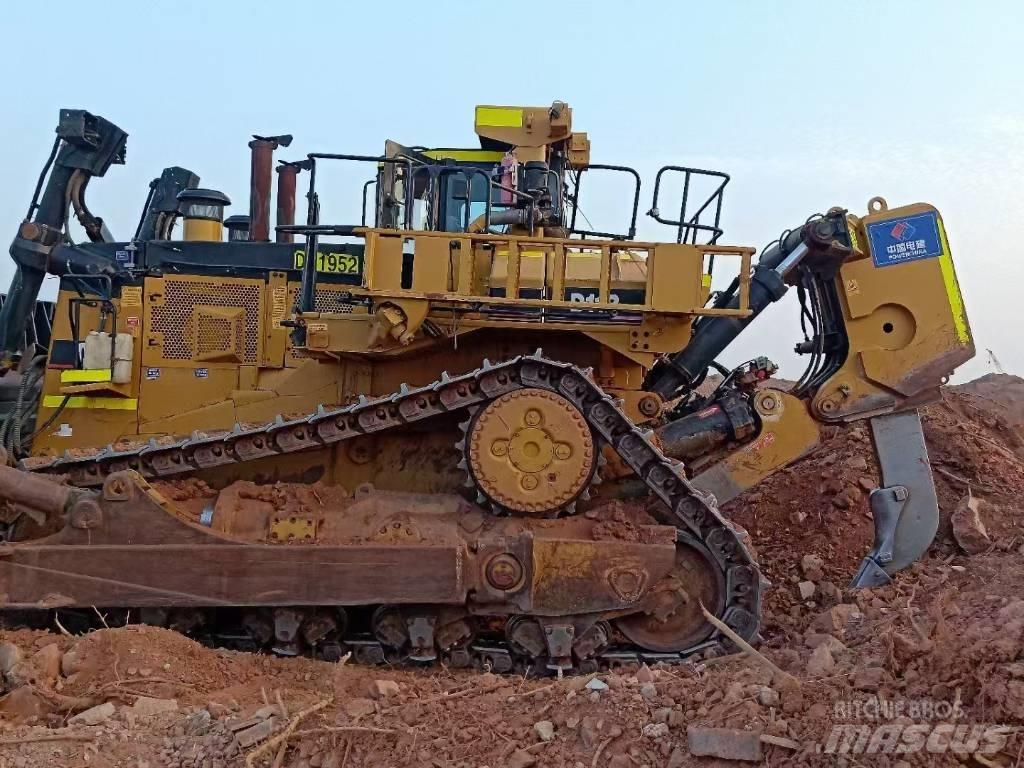 CAT D 11 R Buldozer sobre oruga