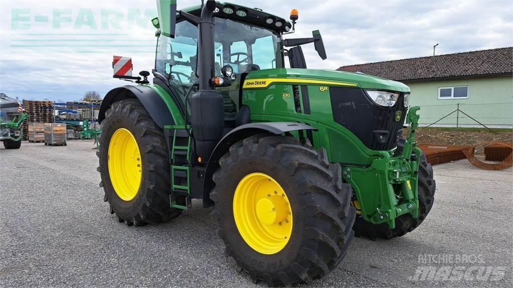 John Deere 6 r 230 Tractores