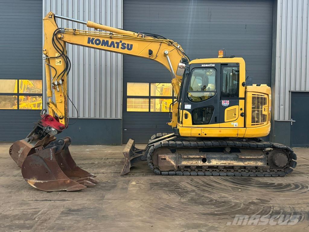 Komatsu PC138-11 Excavadoras de cadenas
