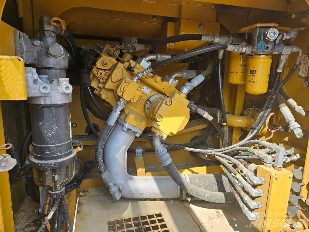CAT 326 F L Excavadoras de cadenas
