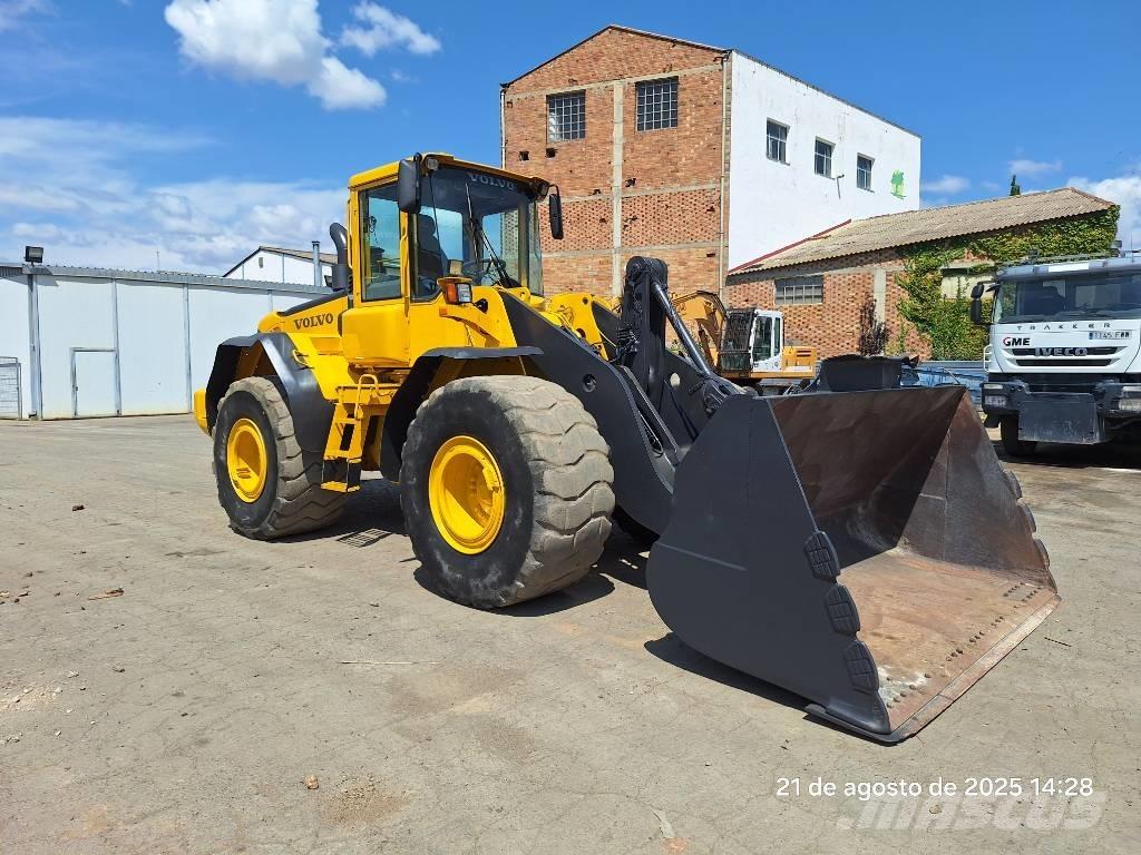 Volvo L 120 E Cargadoras sobre ruedas
