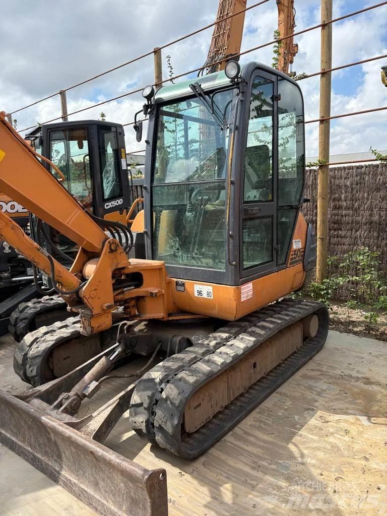 CASE 50 Mini excavadoras < 7t
