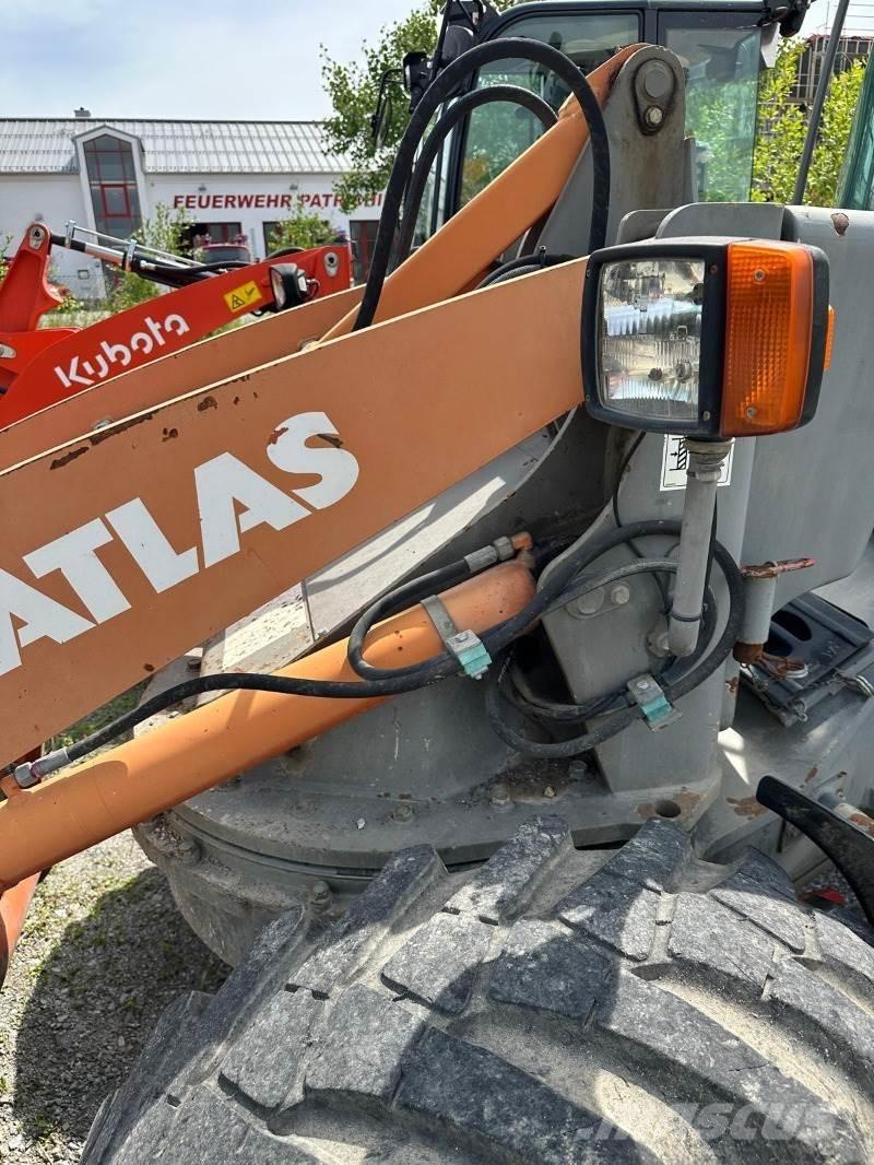Atlas AR75S Cargadoras sobre ruedas
