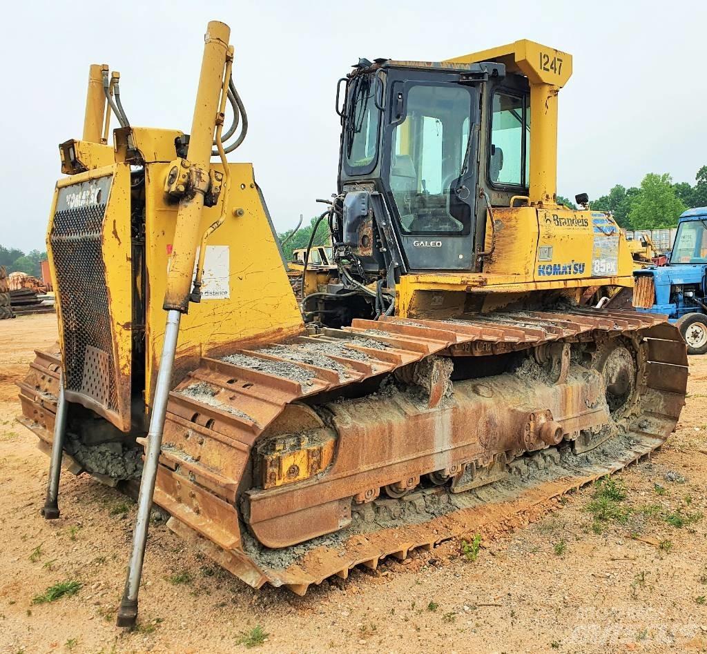 Komatsu D 85 PX-15 Buldozer sobre oruga
