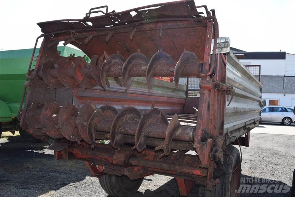 Bruns EAK 80 Remolques esparcidores de estiércol
