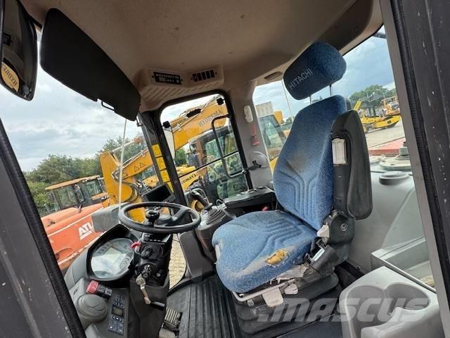 Hitachi ZW 180 Cargadoras sobre ruedas