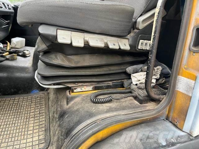 Komatsu PC26MR-3 Mini excavadoras < 7t