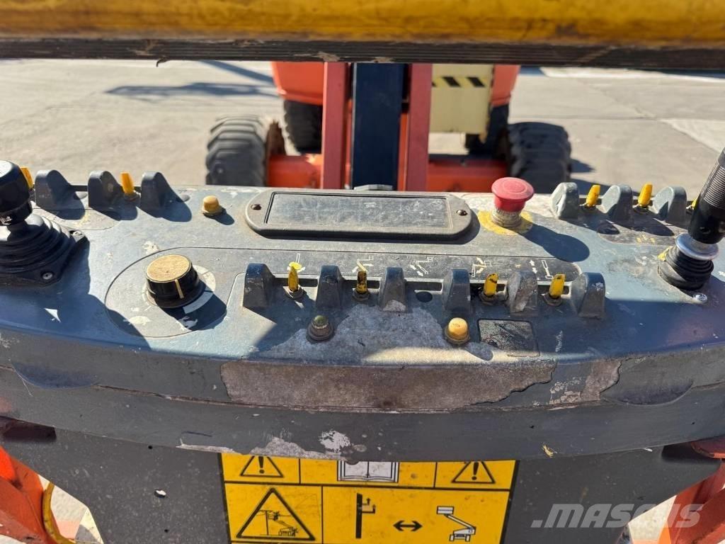 JLG 450 AJ Plataforma de trabajo articulada