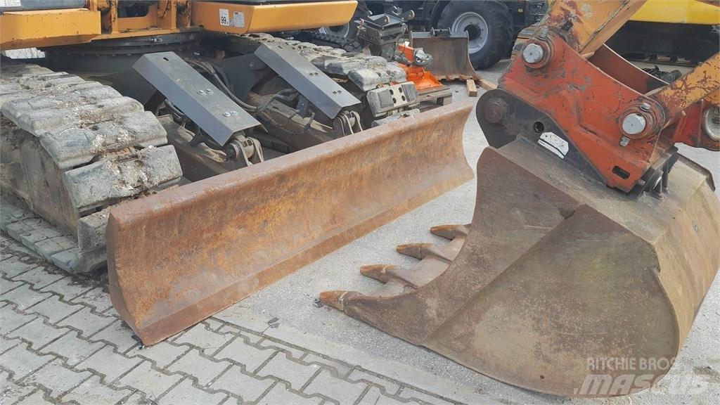 CASE CX 130 B Excavadoras de cadenas