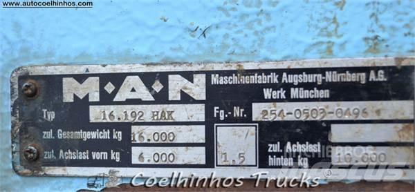 MAN 16.192 HAK Camiones plataforma