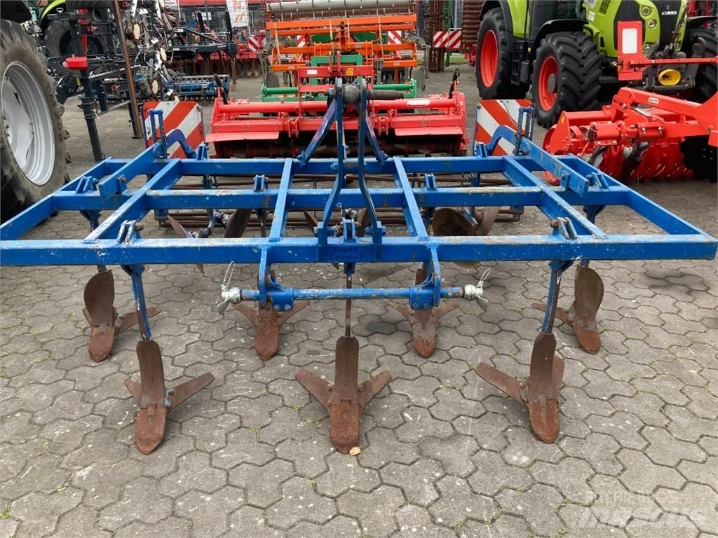 Lemken Smaragd 300 Cultivadores