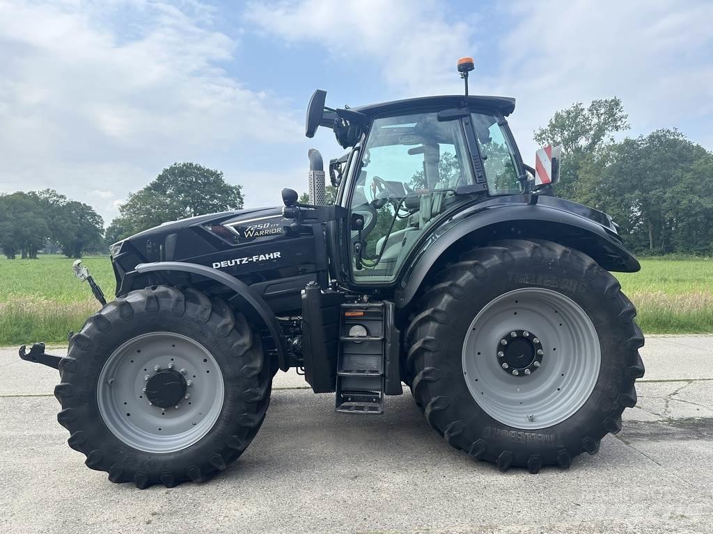 Deutz-Fahr 7250TTV Tractores