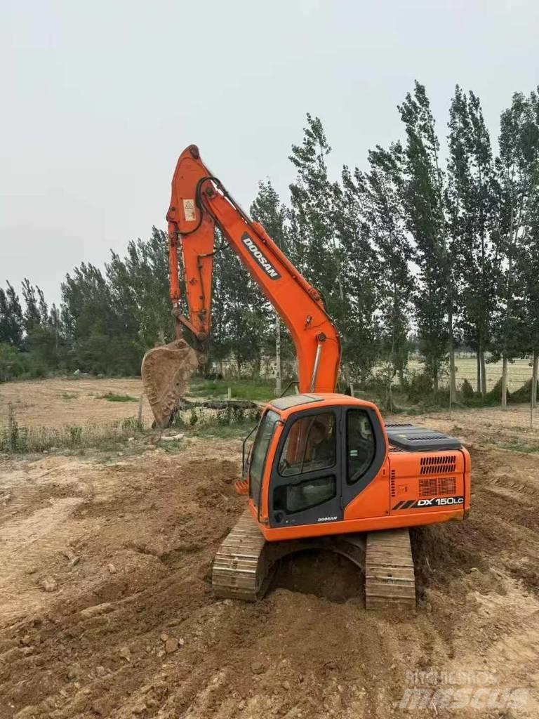 Doosan DX150 Excavadoras de cadenas