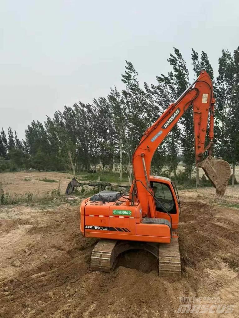 Doosan DX150 Excavadoras de cadenas
