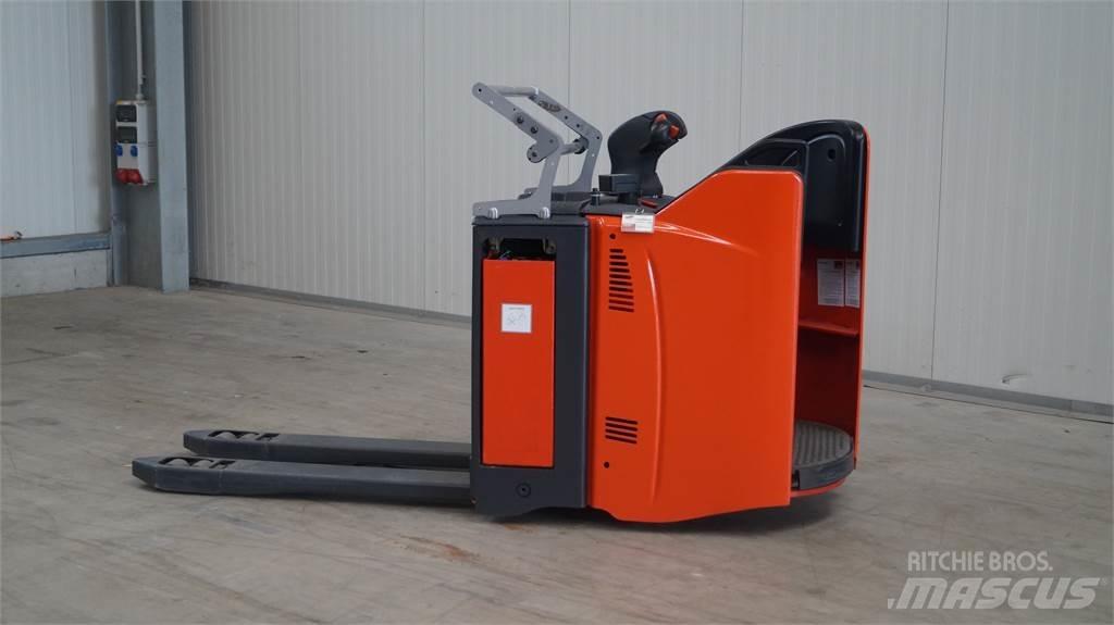 Linde T20SP kurz Transpaletas Electricas