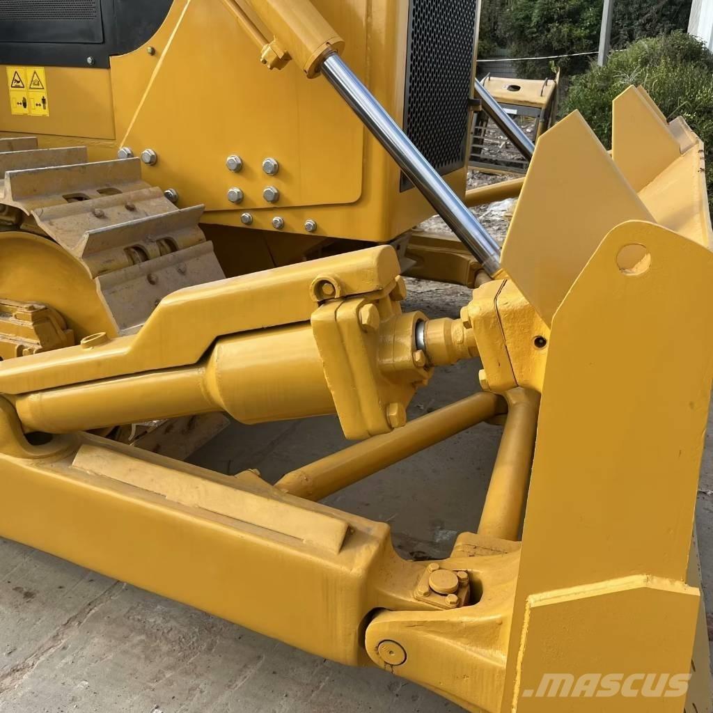 Shantui SD 22 Buldozer sobre oruga