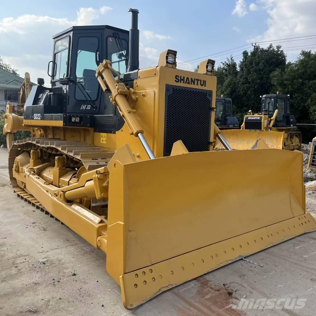 Shantui SD 22 Buldozer sobre oruga