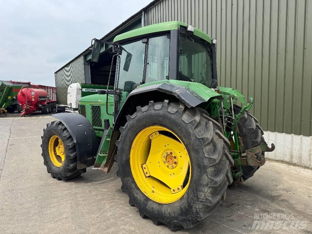 John Deere 6800 Tractores