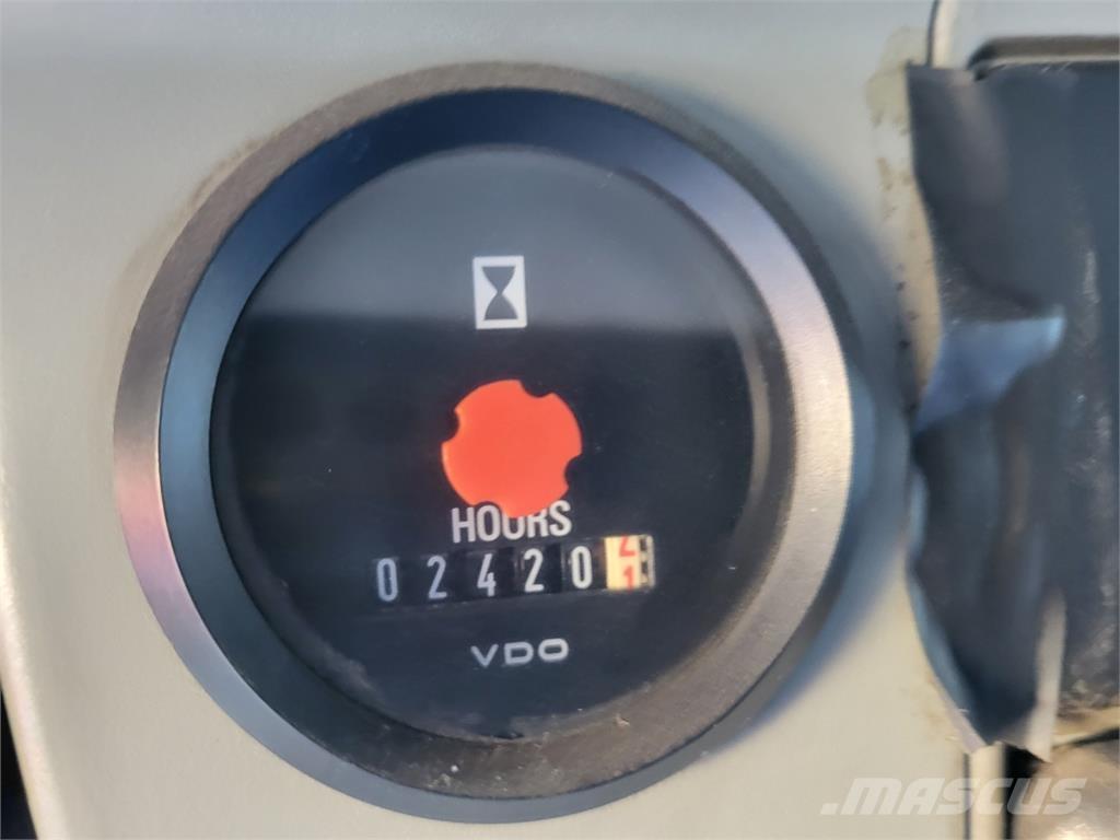 MAN LE 15.220 + HR Camiones plataforma