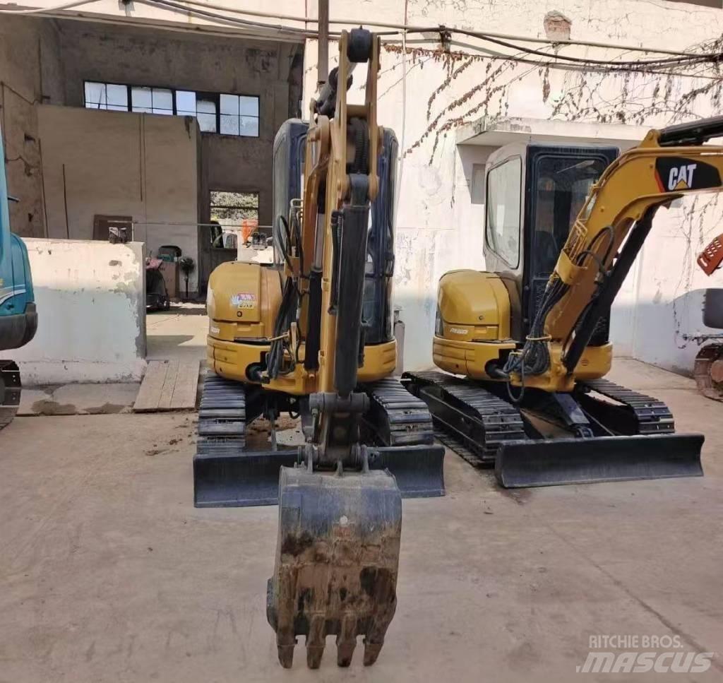 CAT 303 CR Mini excavadoras < 7t