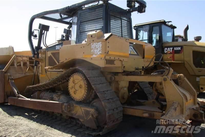 CAT D6R2 Buldozer sobre oruga