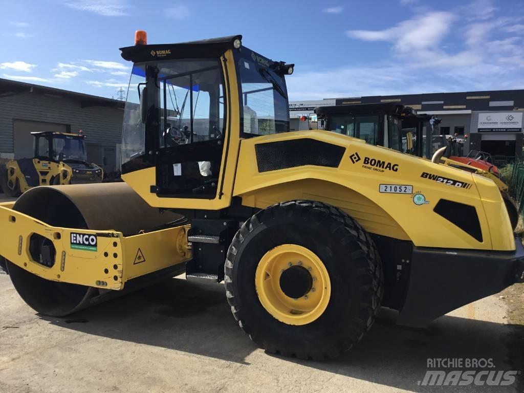 Bomag BW212D5 Compactadores de suelo