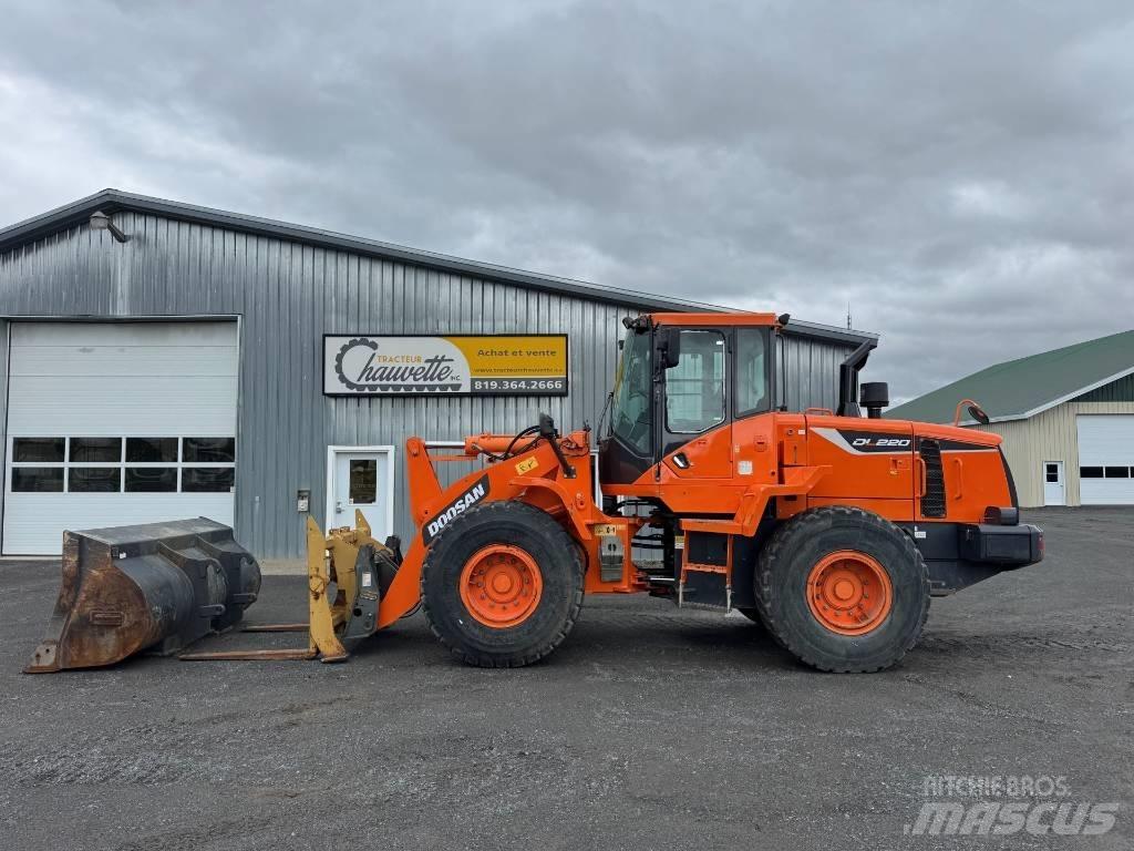 Doosan DL220-5 Cargadoras sobre ruedas