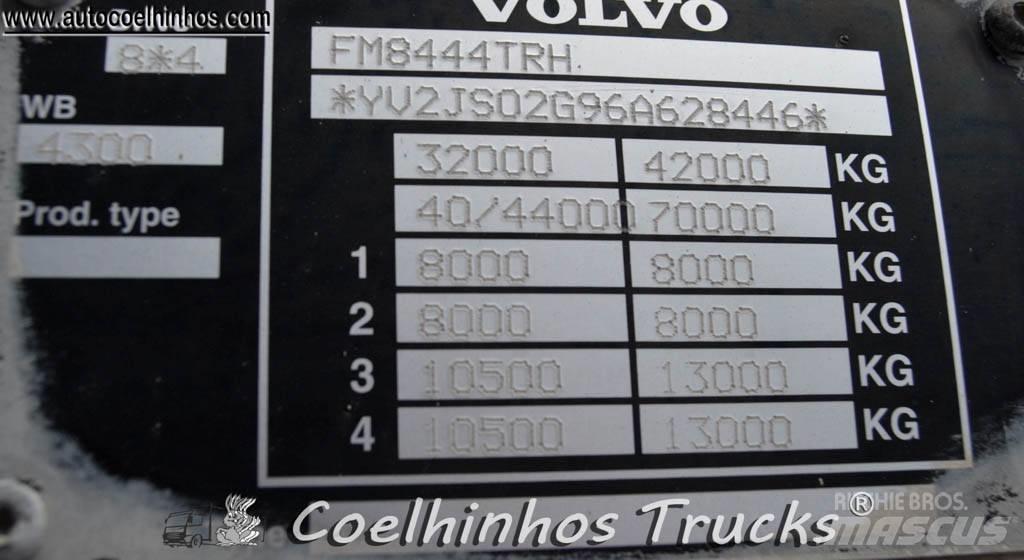 Volvo FM 440  //  8x4 Camiones bañeras basculantes o volquetes
