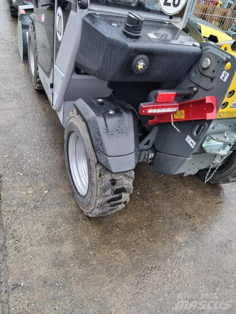 Wacker Neuson TH 412 Carretillas telescópicas
