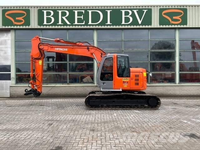 Hitachi ZX 135 US Excavadoras de cadenas