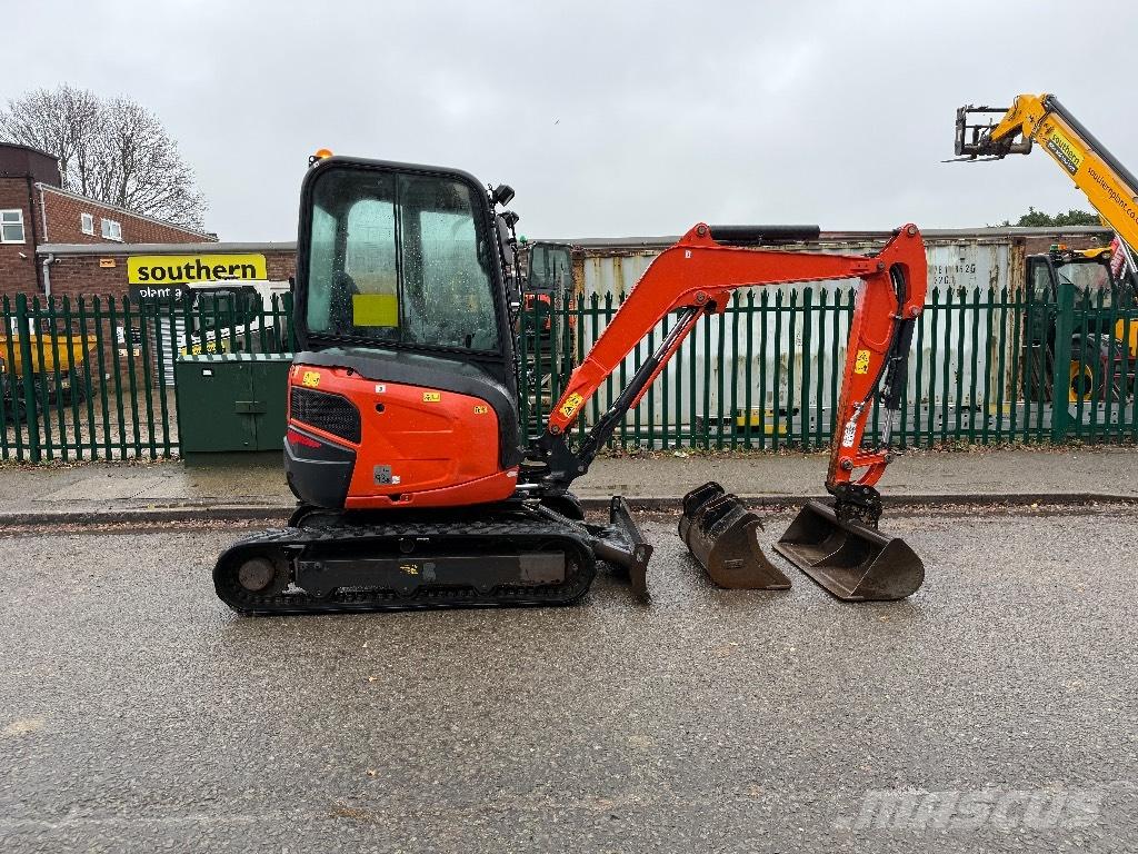 Kubota U 27-4 Mini excavadoras < 7t