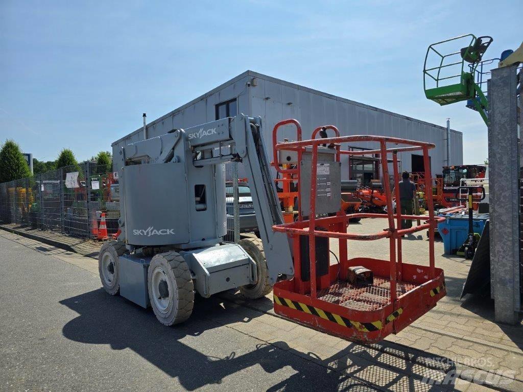 SkyJack SJKB 33 N Plataforma de trabajo articulada