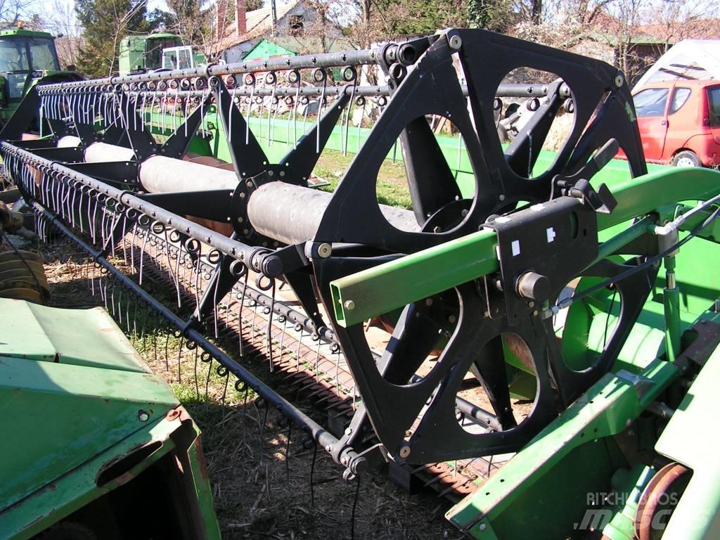 John Deere 618 R Cabezales de cosechadoras combinadas