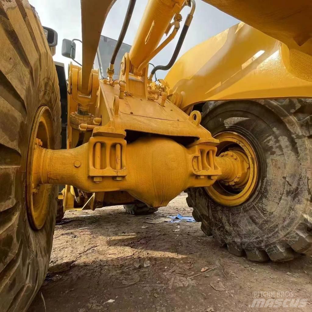 Komatsu WA 500 Cargadoras sobre ruedas