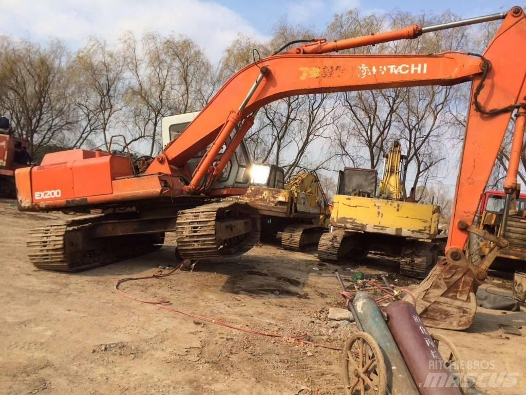 Hitachi EX 200-1 Excavadoras de cadenas