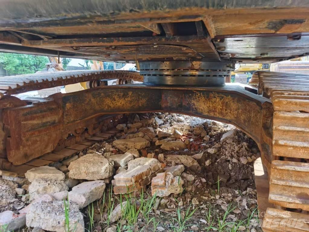 Hyundai 330LC-9 Excavadoras de cadenas