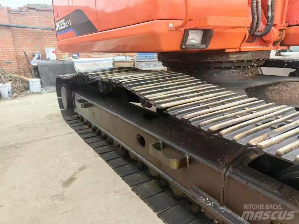 Doosan 225-7 Excavadoras de cadenas