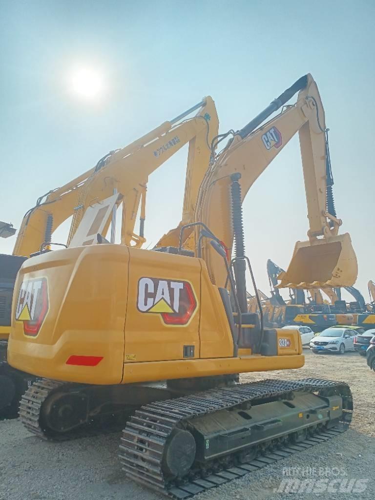 CAT 323GC Excavadoras de cadenas