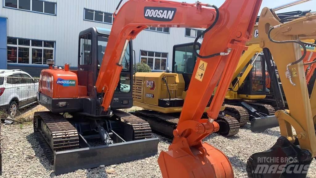 Doosan DH55-V Mini excavadoras < 7t