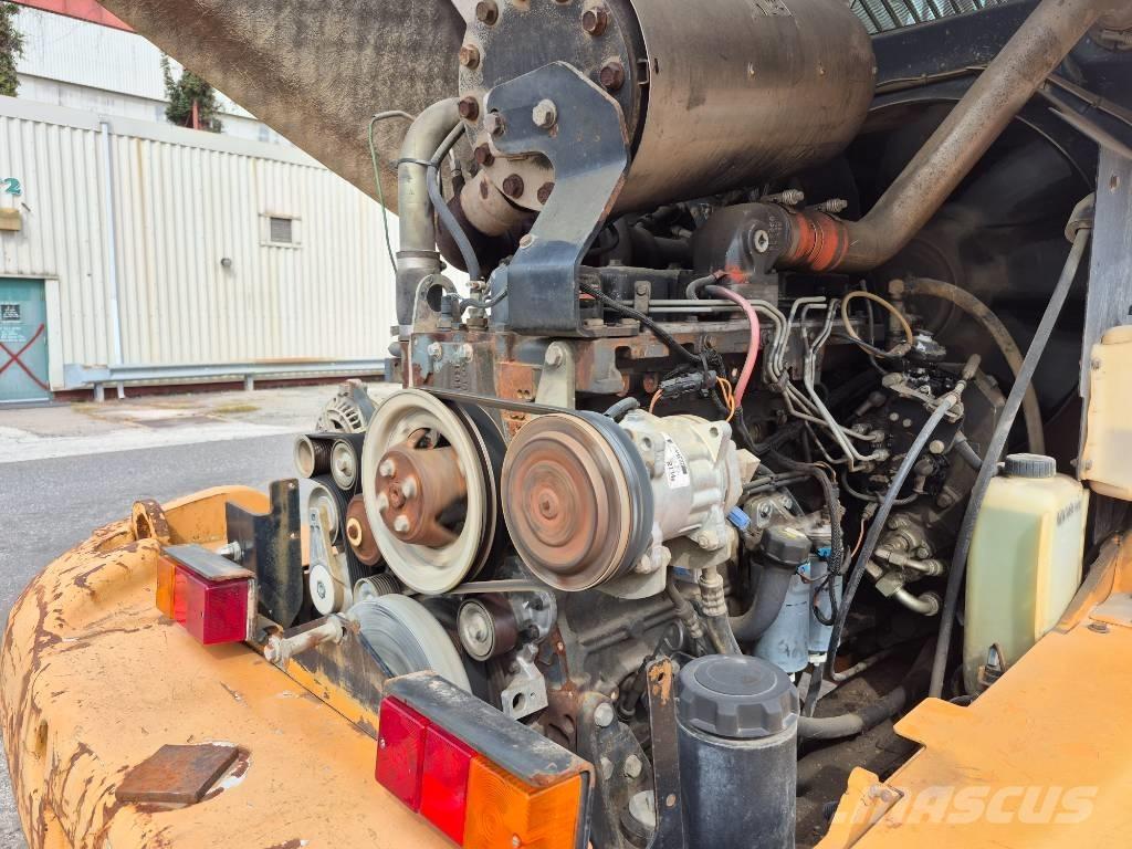 CASE 621 D Cargadoras sobre ruedas