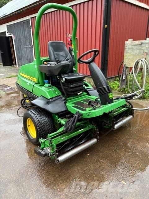 John Deere 7200 A Máquinas de calles