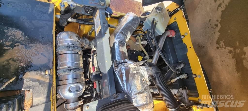 JCB NC ST-9 Dúmpers articulados