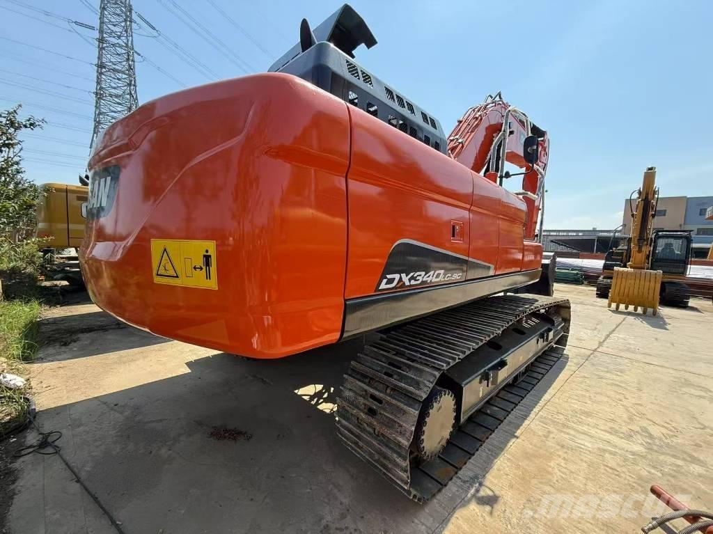 Doosan DX 340 Excavadoras de cadenas