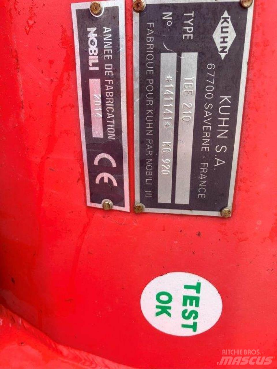 Kuhn TBE 210 Segadoras y cortadoras de hojas para pastos