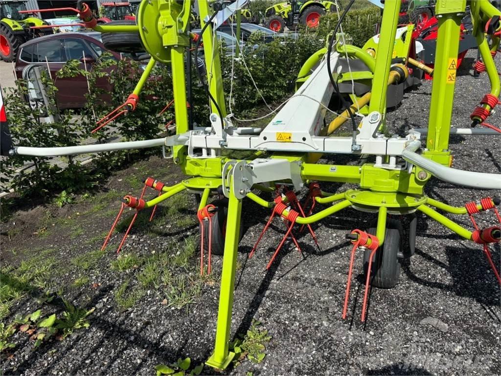 CLAAS Volto 700 Rastrillos y henificadores