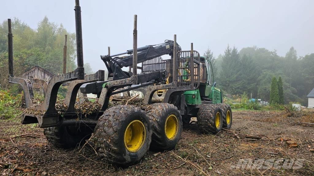 John Deere 1110 E Autocargadoras