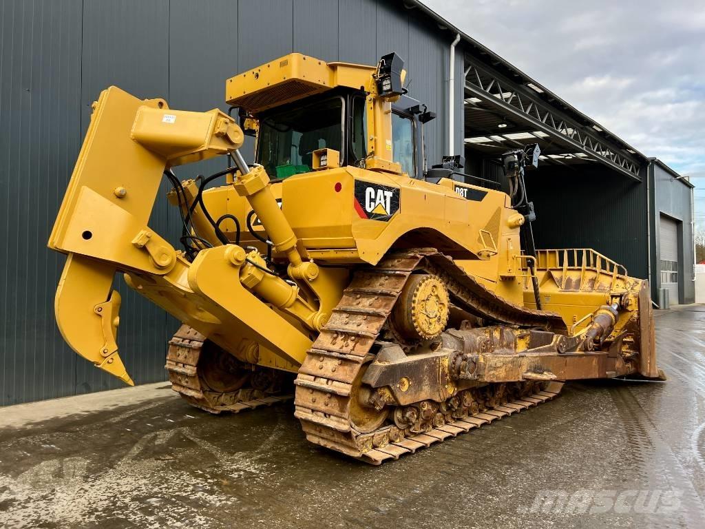 CAT D8T - CE Buldozer sobre oruga